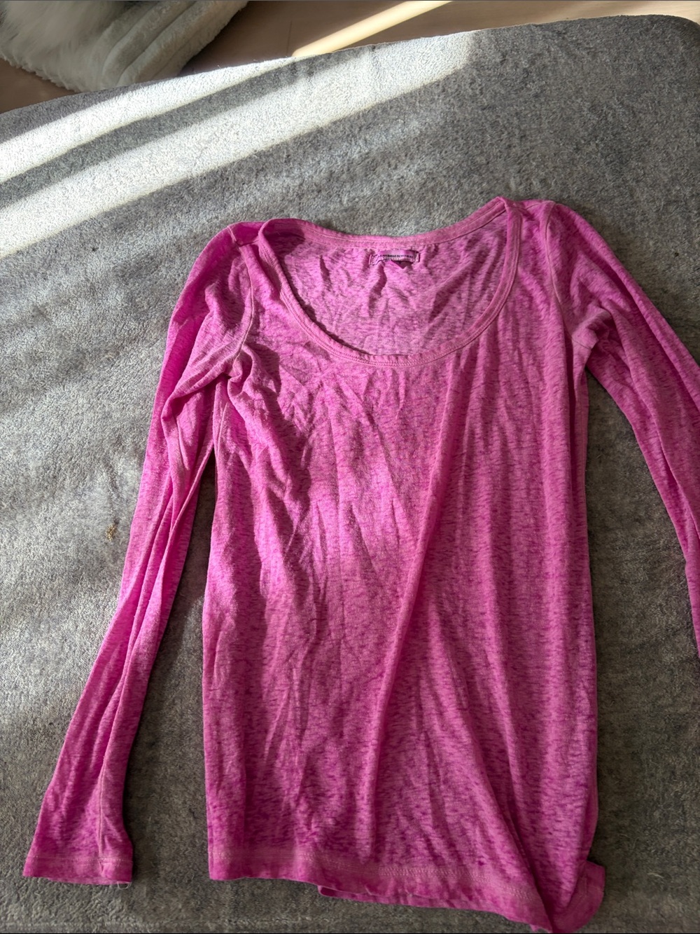 American Eagle Outfitters Pink Scoop-Neck Long Sleeve Top